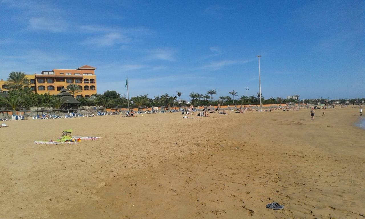 Apartamento Puerta del Sol Caleta de Fuste Exterior foto